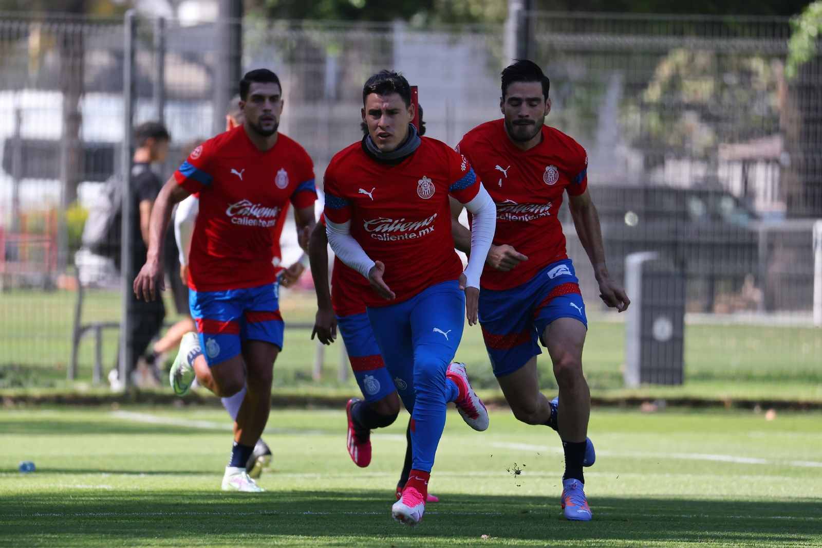 Posible alineación de Chivas para RETOMAR EL TRIUNFO en el Clásico Tapatío
