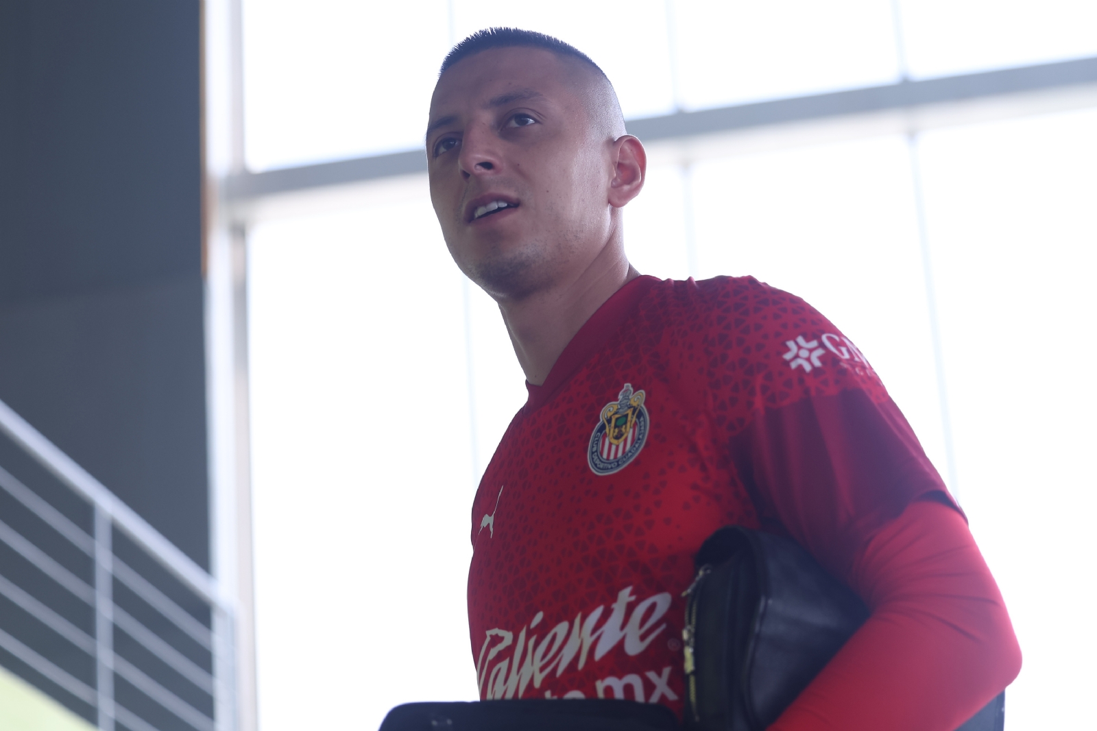 ¡Lo que todos pensamos! Roberto “Piojo” Alvarado SE LANZA contra el día de medios del Clásico Nacional