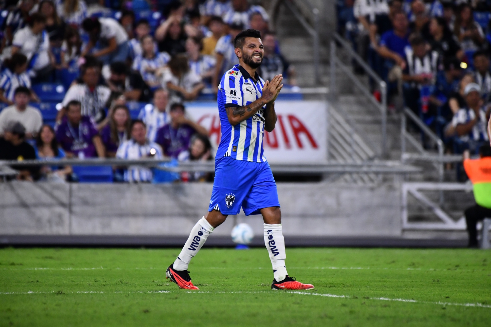 Tras POLÉMICA este será el NUEVO DORSAL de Jesús “Tecatito” Corona con Rayados