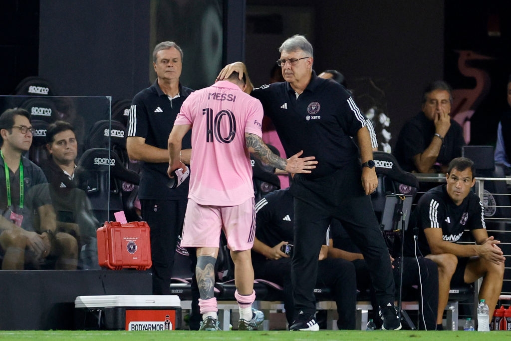 Salió al minuto 36 por lesión, y Gerardo Marino reveló qué le pasó a Messi ante el Toronto