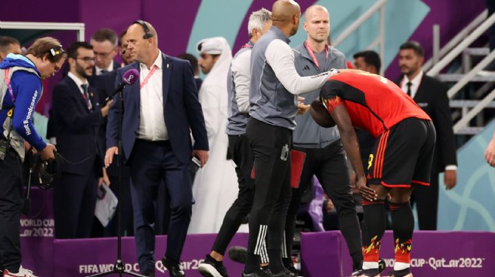 Video | Romelu Lukaku llora y rompe mobiliario tras quedar eliminado del Mundial con Bélgica