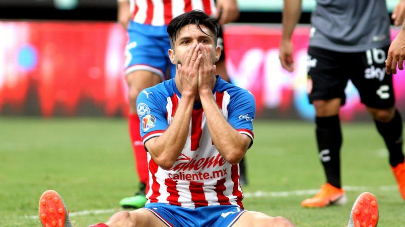 Oribe Peralta confiesa en su libro las razones para dejar al Club América y  fichar con Chivas 