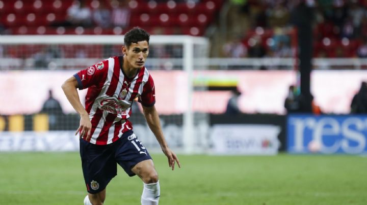 ¿Qué está ocasionando la baja de juego de Chiquete Orozco en Chivas?