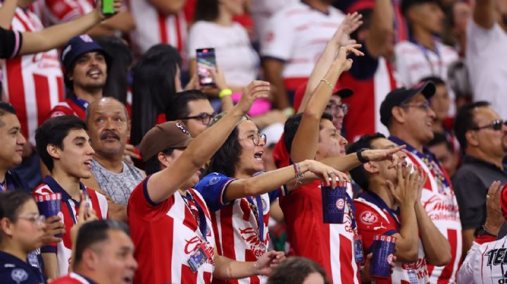 Afición de Chivas podría ser SANCIONADA por acciones en el partido vs Tigres