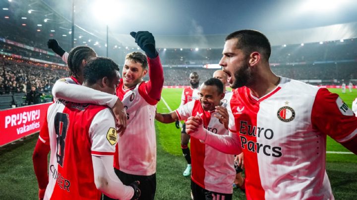 FEYENOORD de Santiago Giménez se lleva la ventaja contra el AZ