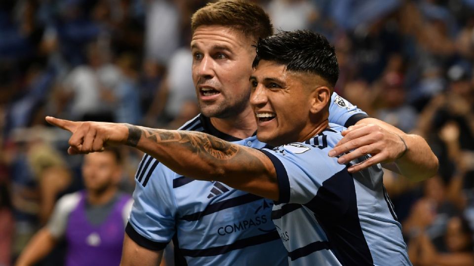 El artillero azteca habló sobre el TRI de Jaime Lozano.