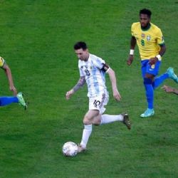 Dónde VER y qué canal transmite en VIVO el Brasil vs Argentina de Eliminatorias Conmebol