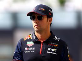 ‘Checo’ Pérez es SANCIONADO tras explotar contra los comisarios de la F1