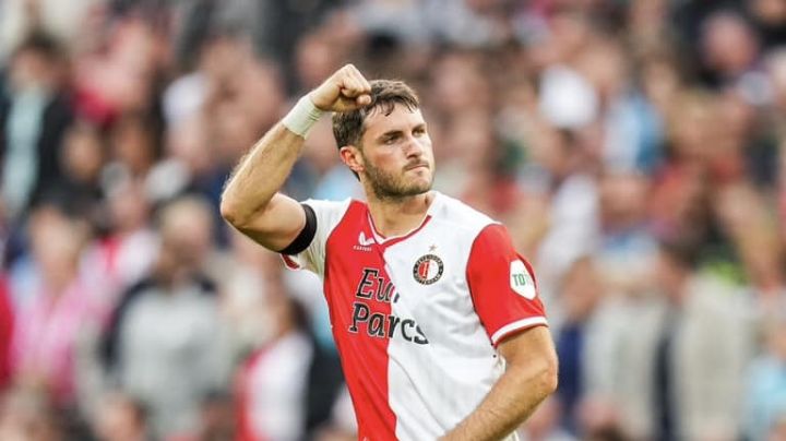Filtran que el Feyenoord rechazó JUGOSA OFERTA por Santi Giménez
