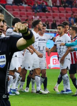 Análisis Arbitral: ¿Era REALMENTE PENAL la mano de Ricardo Marín en el Chivas vs Pumas?
