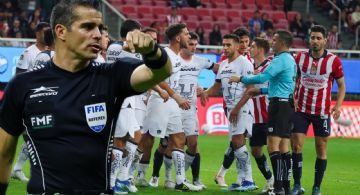 Análisis Arbitral: ¿Era REALMENTE PENAL la mano de Ricardo Marín en el Chivas vs Pumas?