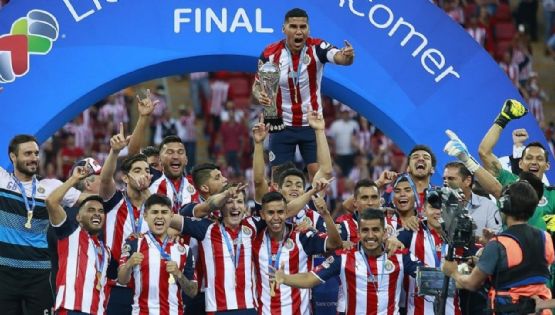 ¿Qué CAMBIOS NECESITA Chivas para lograr un CAMPEONATO en la Liga MX?