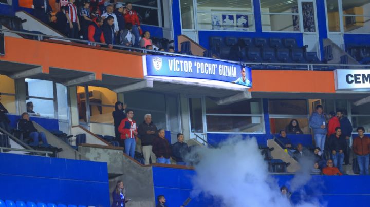 Los Tuzos del Pachuca inauguran un palco para Víctor Guzmán en el Estadio Hidalgo