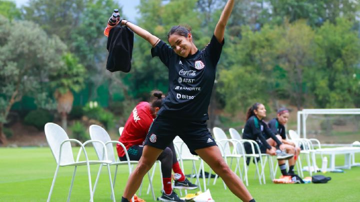 Maricarmen Reyes, jugadora de Tigres Femenil, se BURLA de Diego Lainez por NO tener GOLES