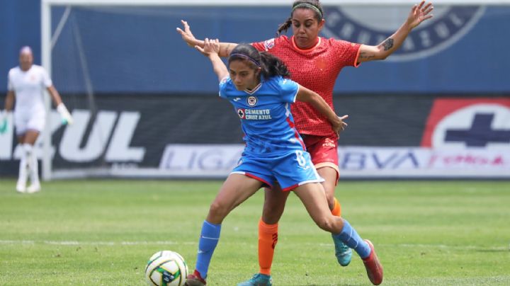 Video | POLÉMICO gol de Cruz Azul Femenil con la MANO le da un punto a las Celestes