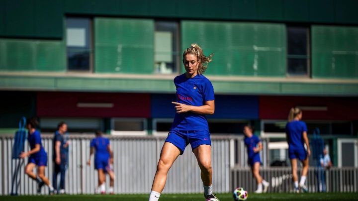 Alexia Putellas VUELVE a los entrenamientos del Barcelona tras 8 meses fuera