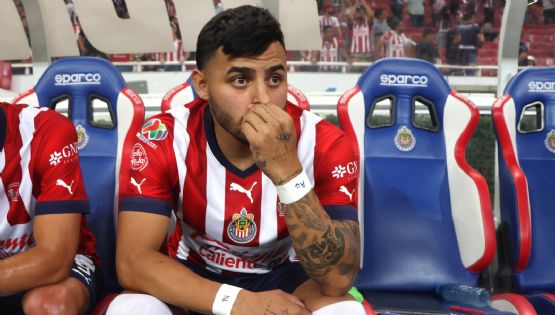 Chivas abierto a una POSIBLE SALIDA de Alexis Vega