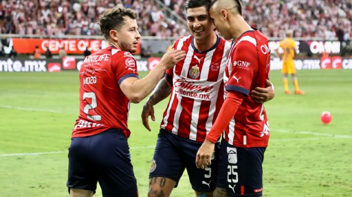 Chivas RECUPERA a DOS futbolistas para la Pretemporada