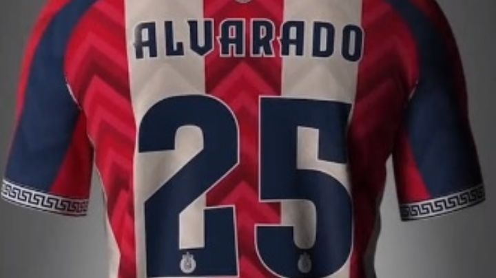 Influencer extranjero crea un HERMOSO jersey para Chivas que se hace viral