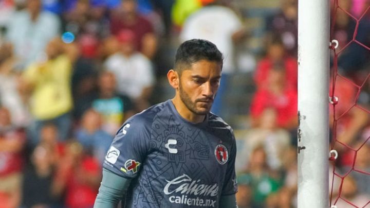 Jesús Corona comete GRAVE ERROR en su partido de reencuentro contra Cruz Azul