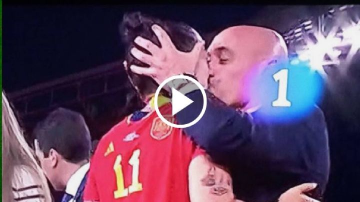 ¡Hay POLÉMICA en el Mundial! Luis Rubiales besó a Jennifer Hermoso en plena celebración