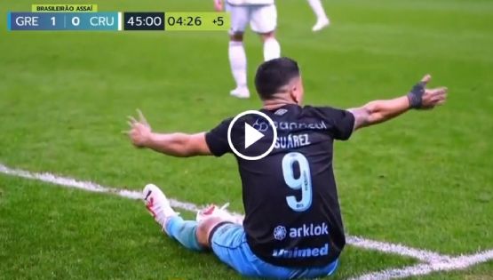 Video | Luis Suárez causa polémica por su NUEVA TRAMPA para engañar a los árbitros