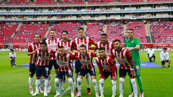 Futbolistas de Chivas MOLESTOS con el trato de la Directiva