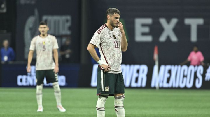 DT del Feyenoord ROMPE EL SILENCIO sobre el PENAL FALLADO de Santiago Giménez