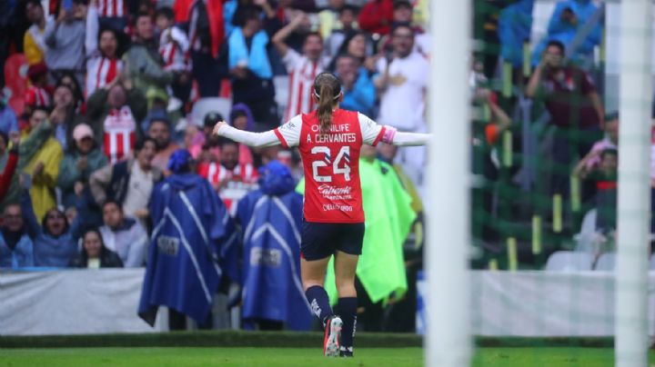 ¡LES REMONTARON! Chivas PIERDE el Clásico Nacional Femenil ante el América