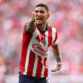La VERDADERA RAZÓN por la que ‘Pocho’ Guzmán NO JUGÓ el Clásico Nacional con Chivas