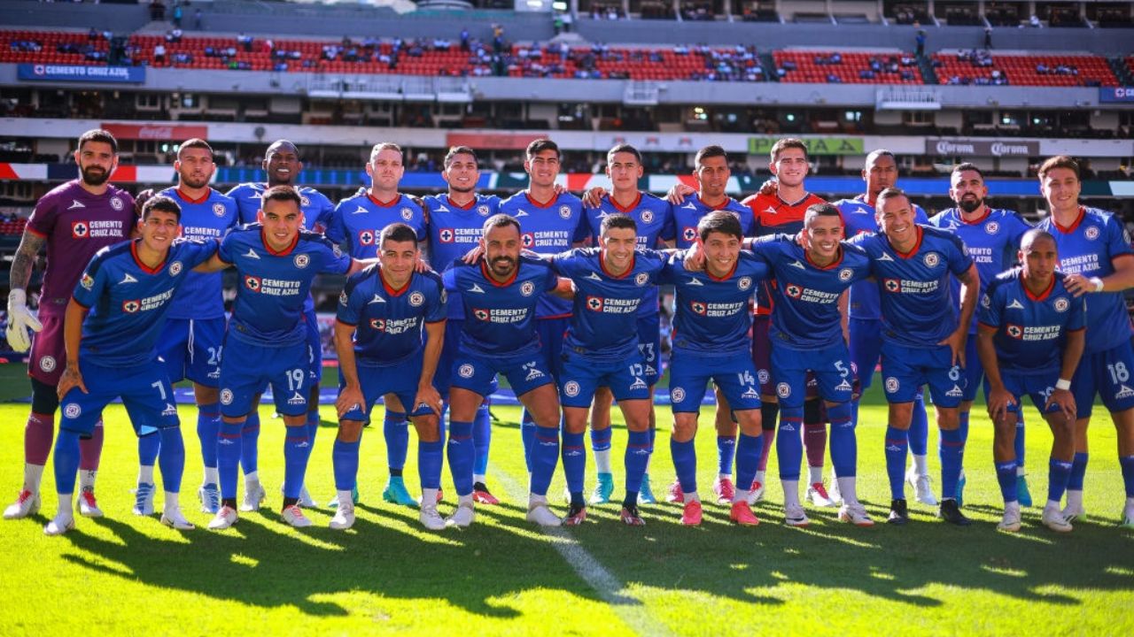 La POSIBLE ALINEACIÓN de Cruz Azul para el Clausura 2025
