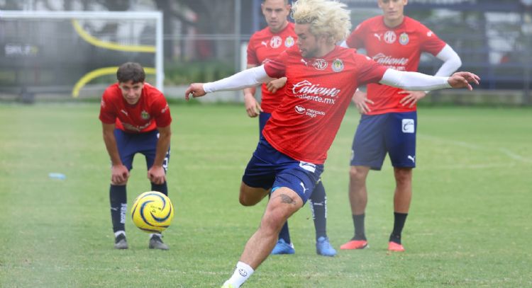 Cade Cowell podría DEJAR CHIVAS para irse a GIGANTES del Fútbol Europeo