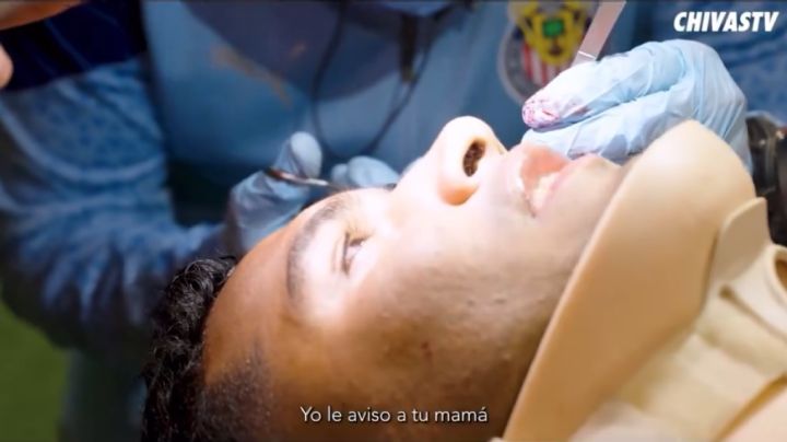Video: Tiba Sepúlveda CONMUEVE a la afición con la preocupación por su madre tras su LESIÓN
