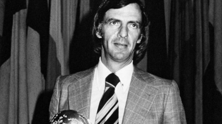 El balompié argentino está de luto | Fallece César Luis Menotti a los 85 años de edad